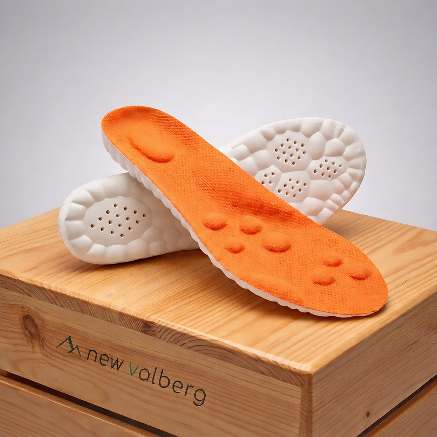 Eversoles Hiking Insoles: Shock Absorbing Inserts for All-Day Comfort